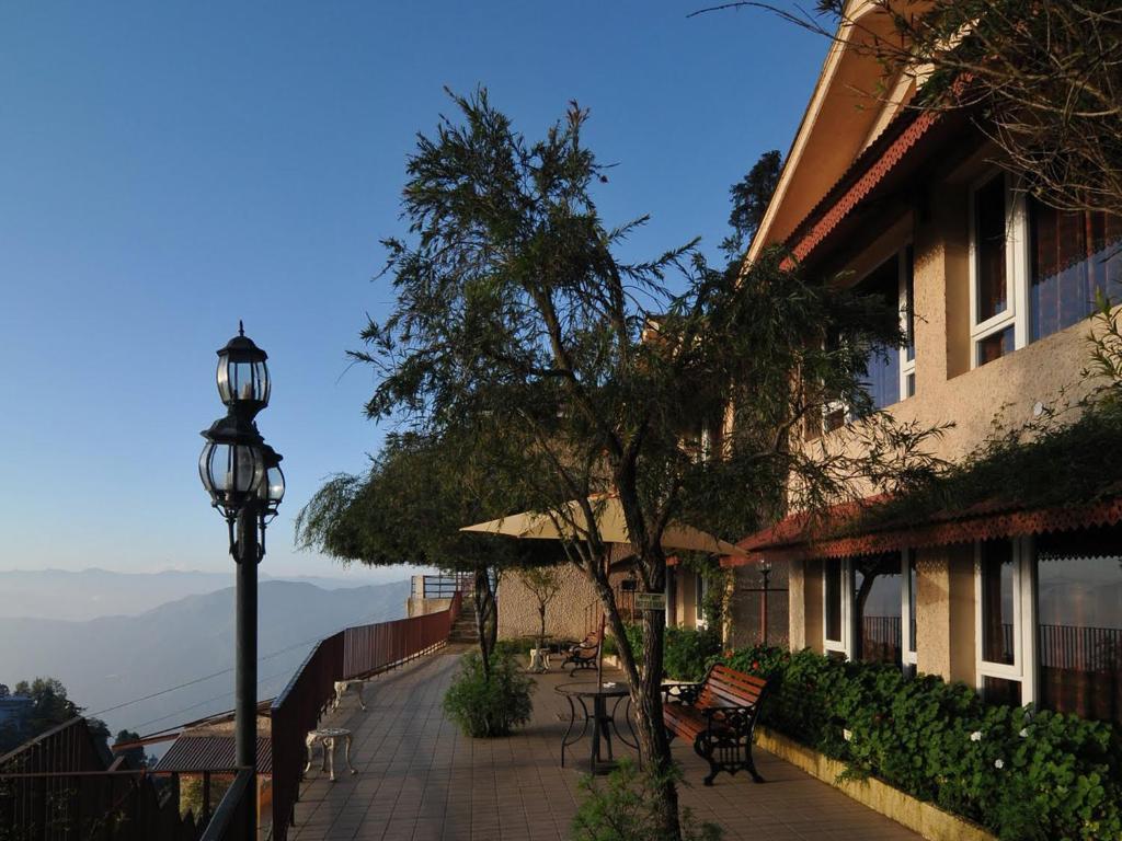 Hotel Club Mahindra Mussoorie Exteriér fotografie